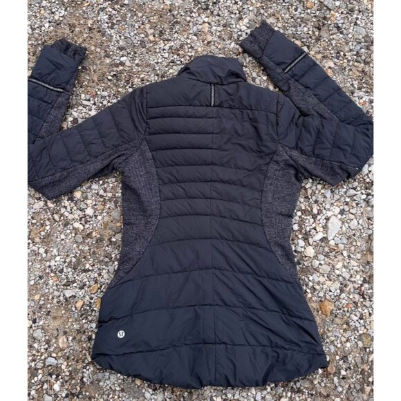 Lululemon Fluff on jacket. Black/herringbone. Size 4 - Picture 2 of 7